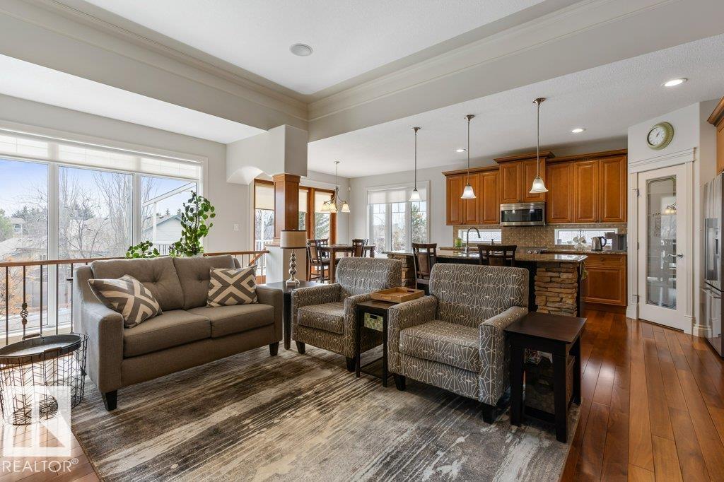 36 KINGSMOOR CL, St. Albert