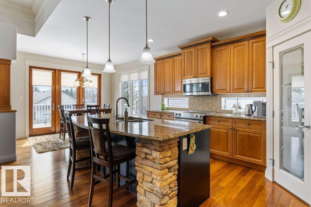 36 KINGSMOOR CL, St. Albert