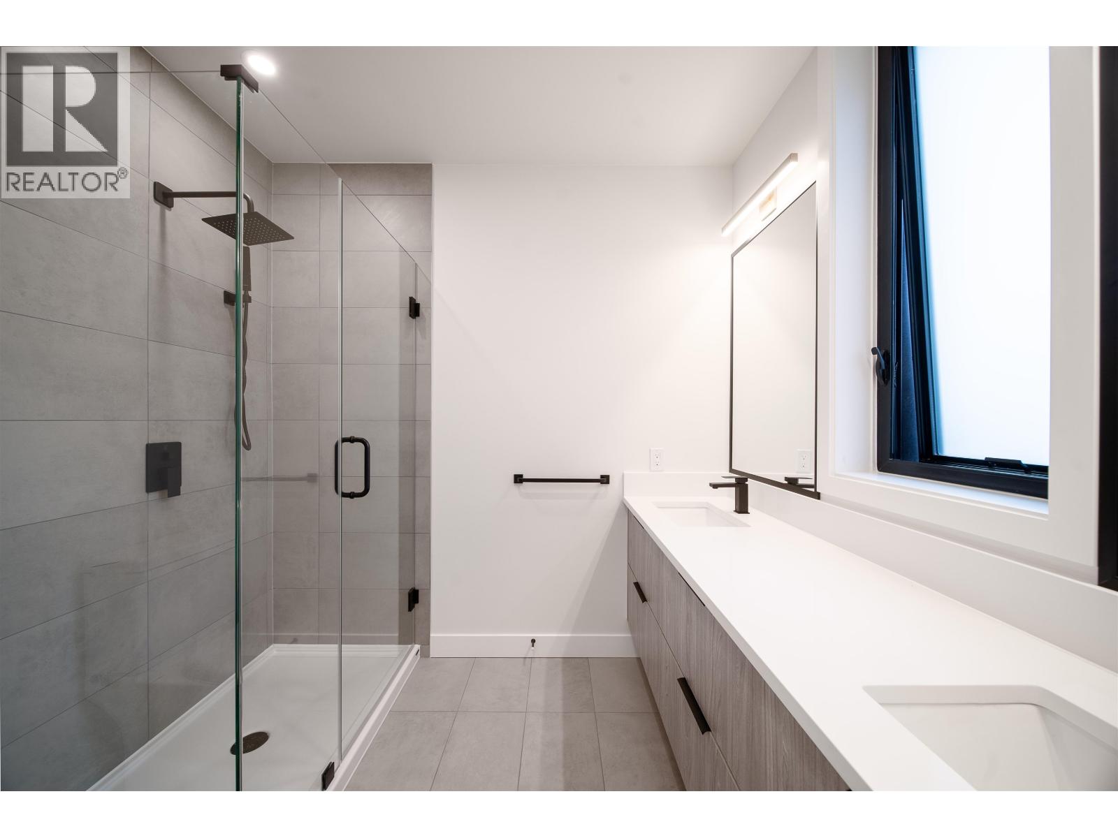 #218-8699 SPIRES Road, Richmond