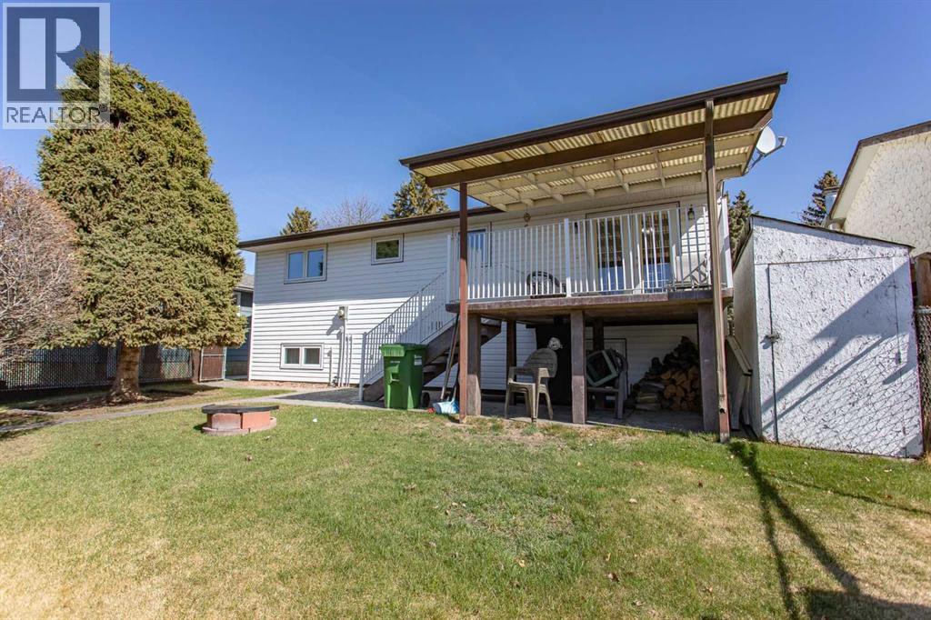 95 Oak Street, Red Deer