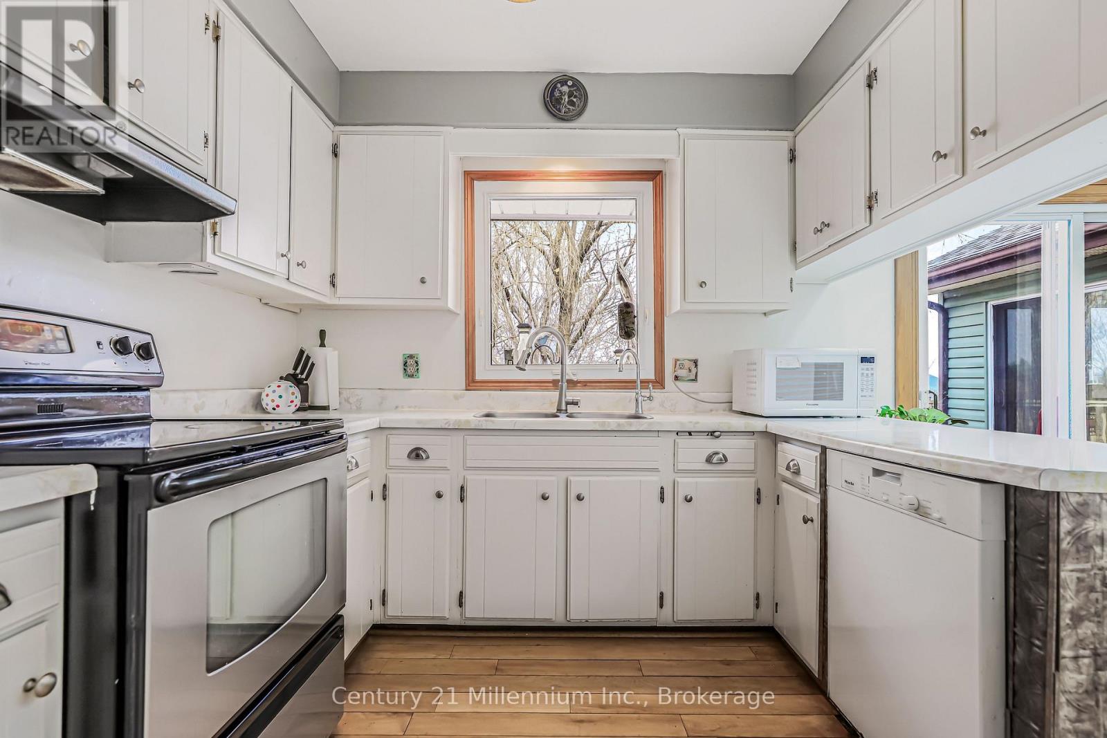 790 LAKE RANGE DRIVE - 17