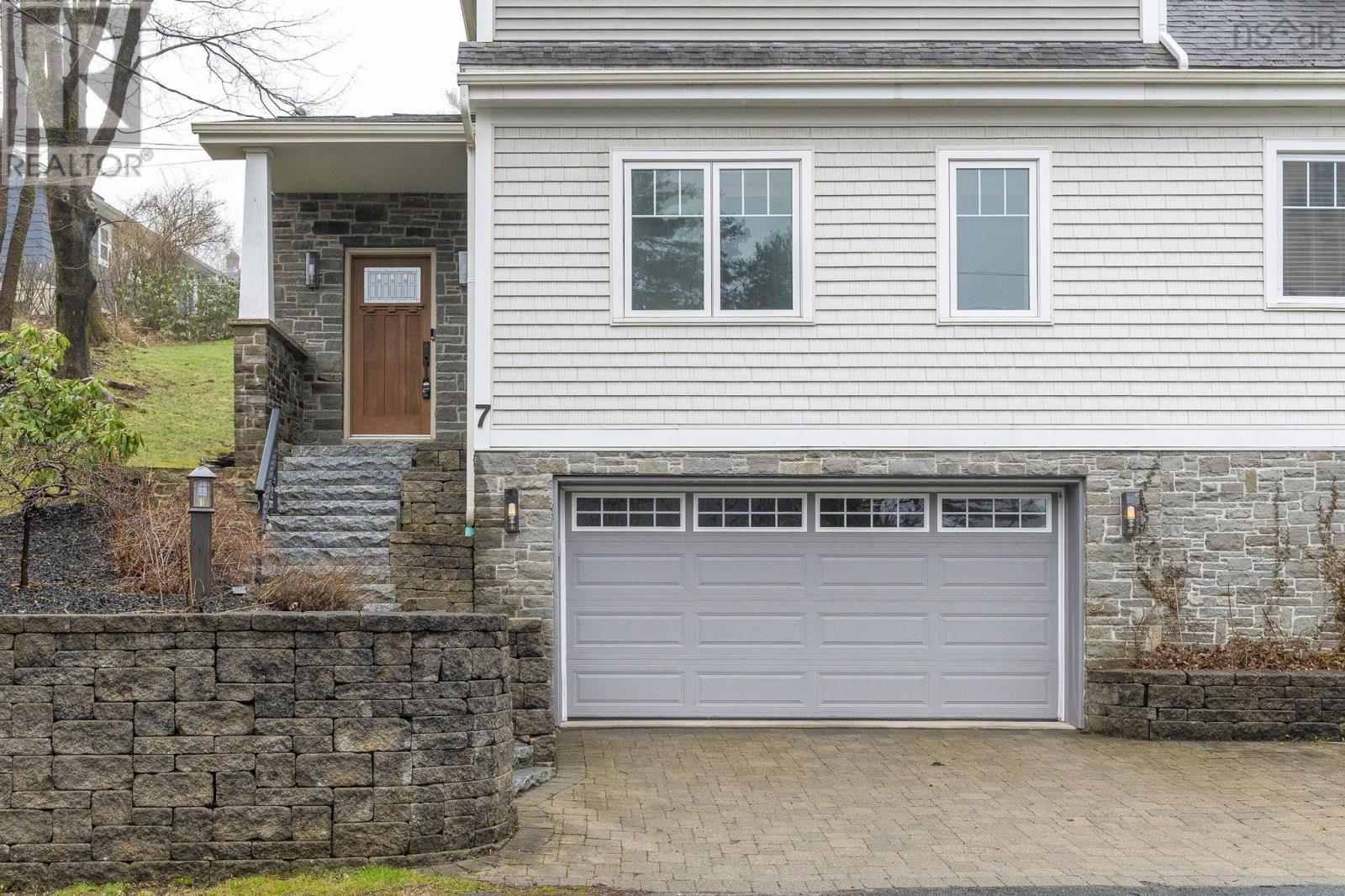 Property 2 of 50 of 7 Craigmore Drive