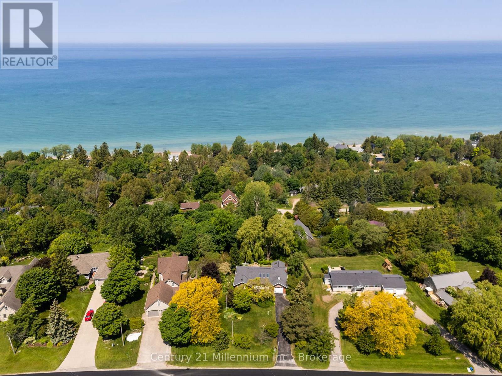 790 LAKE RANGE DRIVE - 3