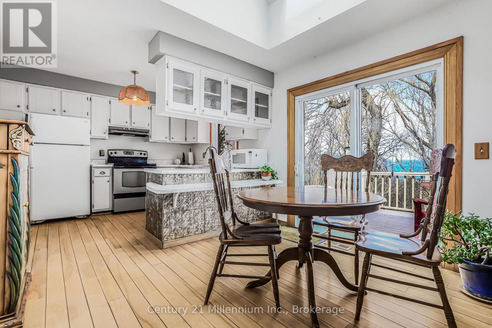 790 LAKE RANGE DRIVE - 19