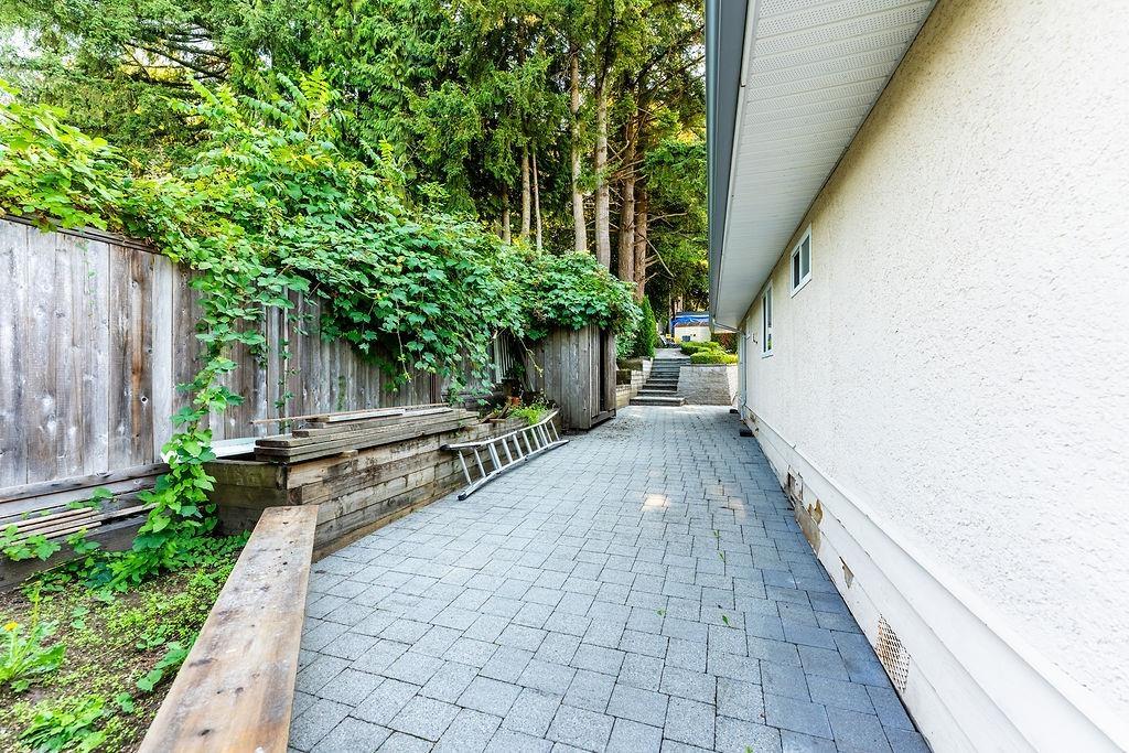 3 Bed, 2 Bath House for Sale in Surrey – 11458 139 STREET, Surrey - Image 31
