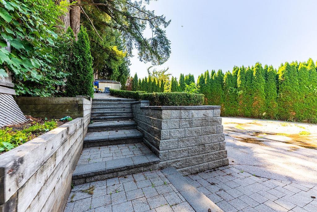 3 Bed, 2 Bath House for Sale in Surrey – 11458 139 STREET, Surrey - Image 14