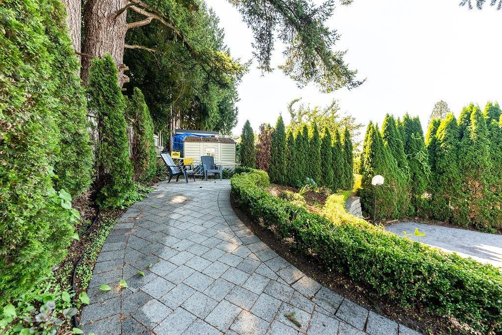 3 Bed, 2 Bath House for Sale in Surrey – 11458 139 STREET, Surrey - Image 8