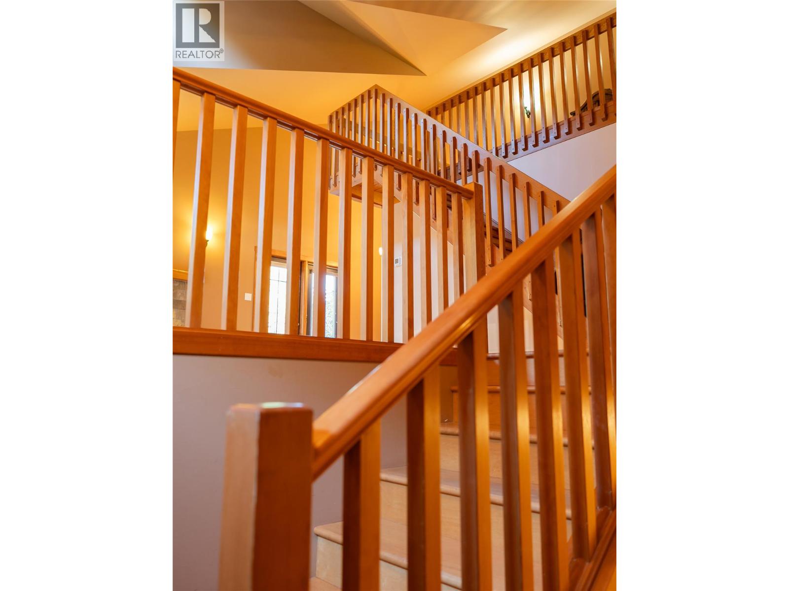 #404 1901 Choquette Avenue - 38