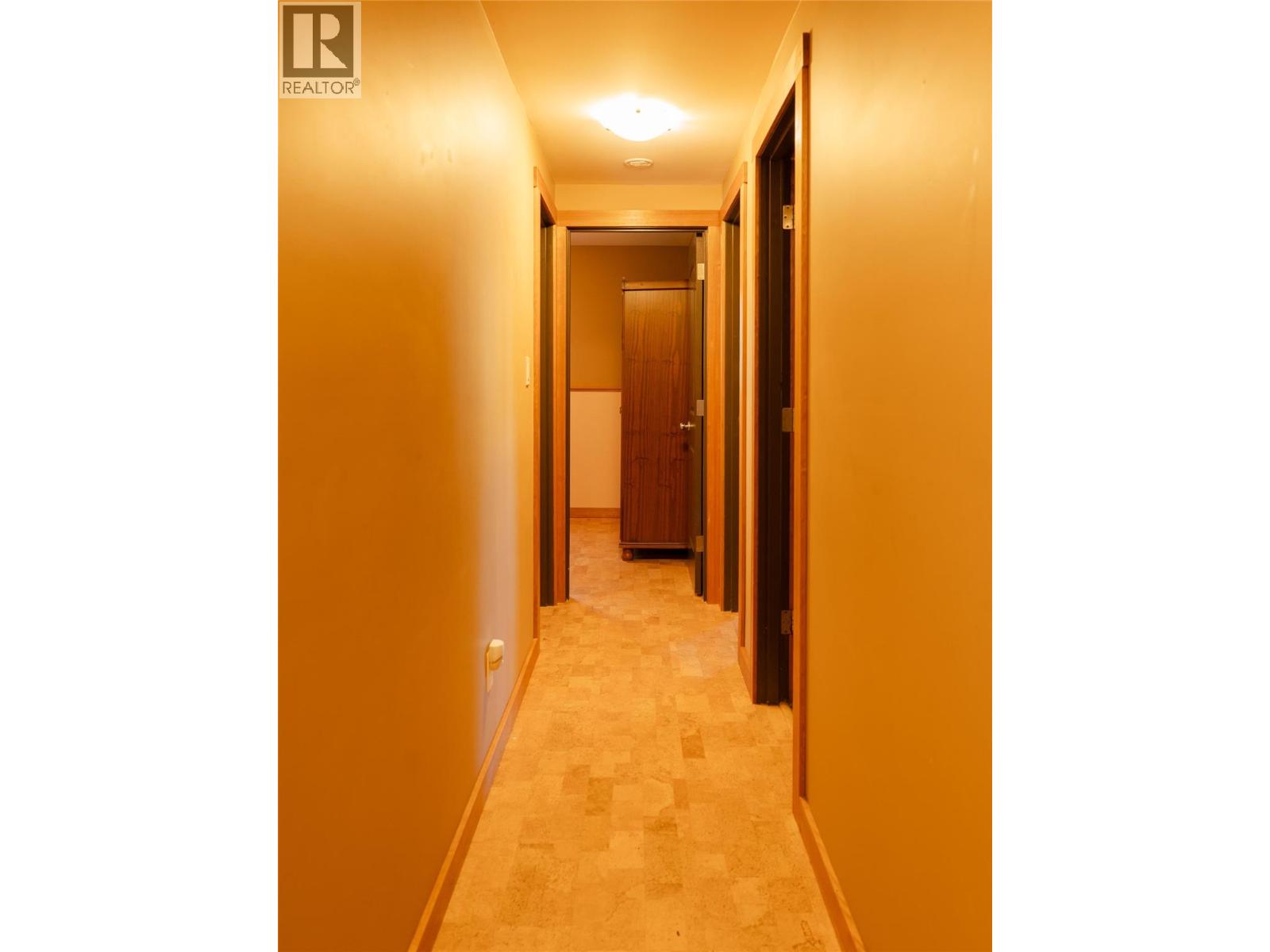 #404 1901 Choquette Avenue - 42