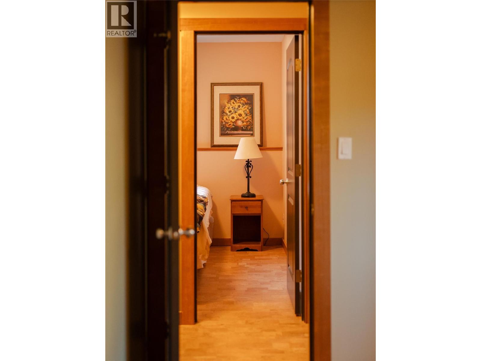 #404 1901 Choquette Avenue - 50