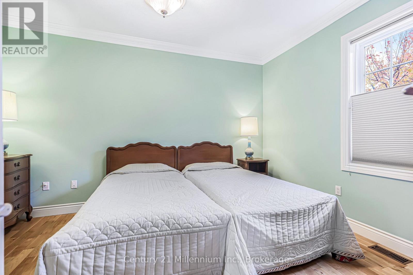 #11 190 MORPETH STREET - 17