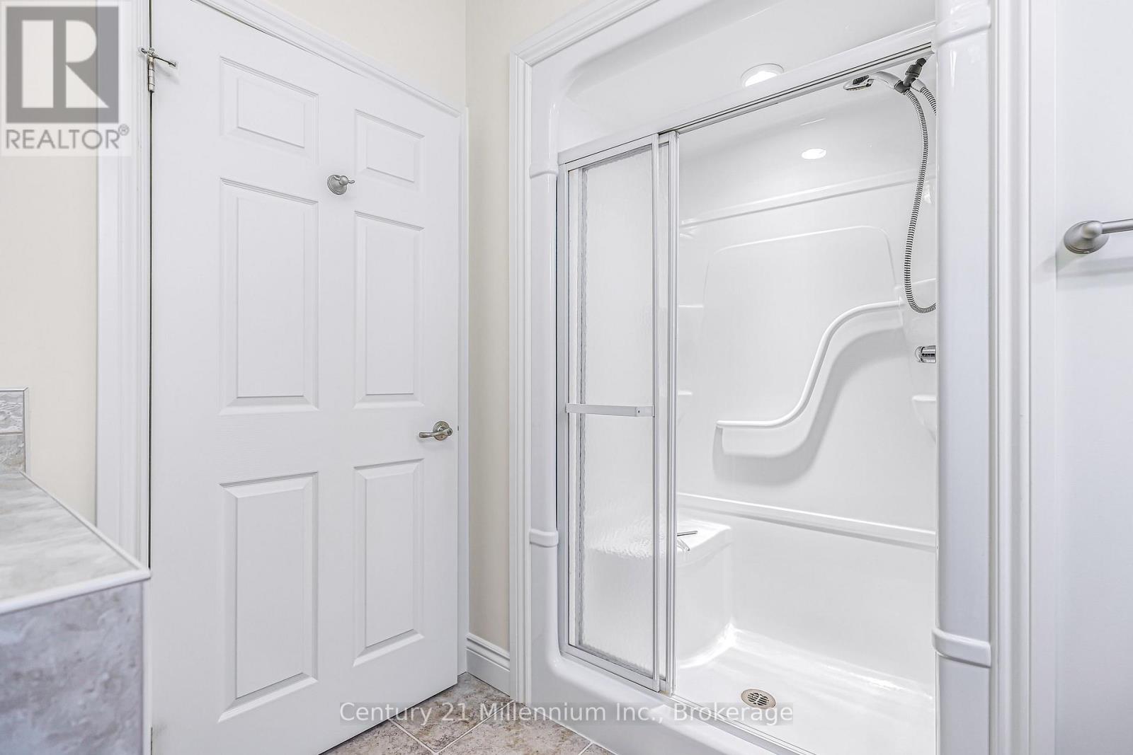 #11 190 MORPETH STREET - 23
