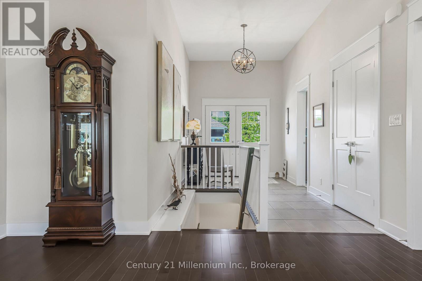 209 SNOWBERRY LANE - 9