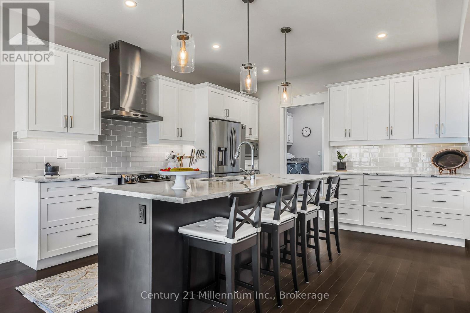 209 SNOWBERRY LANE - 21