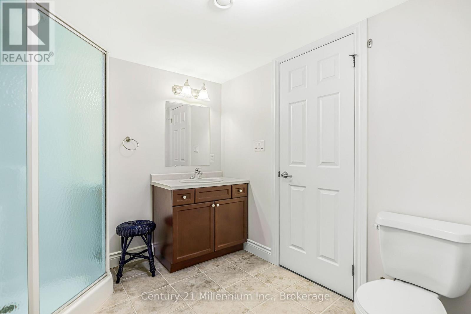 #11 190 MORPETH STREET - 33