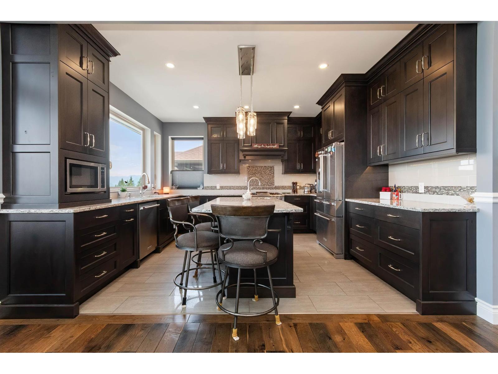 7319 MOUNT THURSTON DRIVE, Eastern Hillsides, Chilliwack
