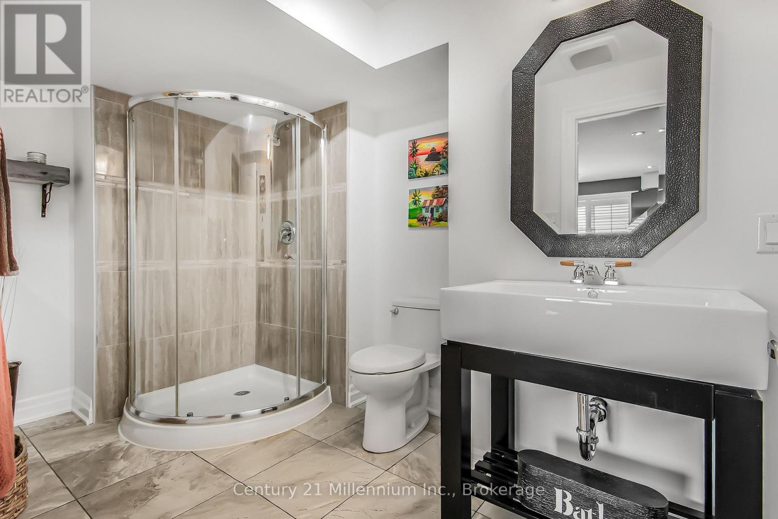301 TELFORD TRAIL - 44