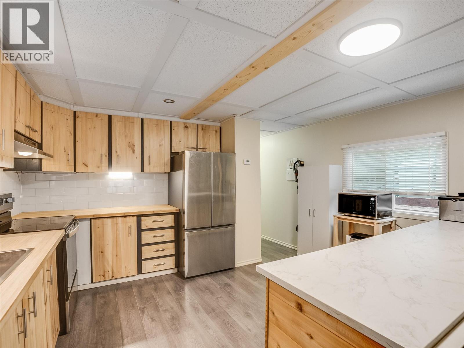 916 AIRPORT Road Unit# 8, Salmo