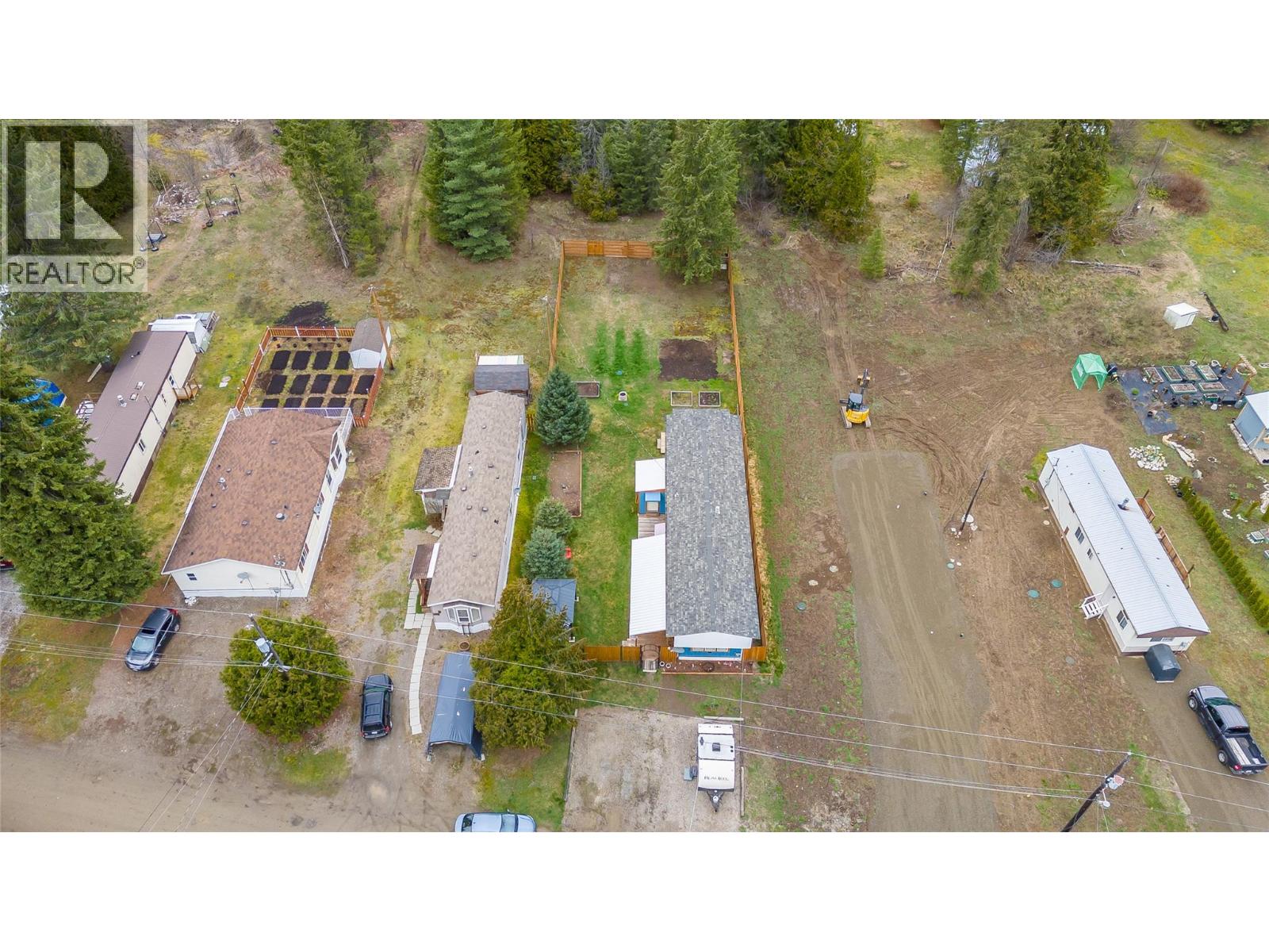 916 AIRPORT Road Unit# 8, Salmo