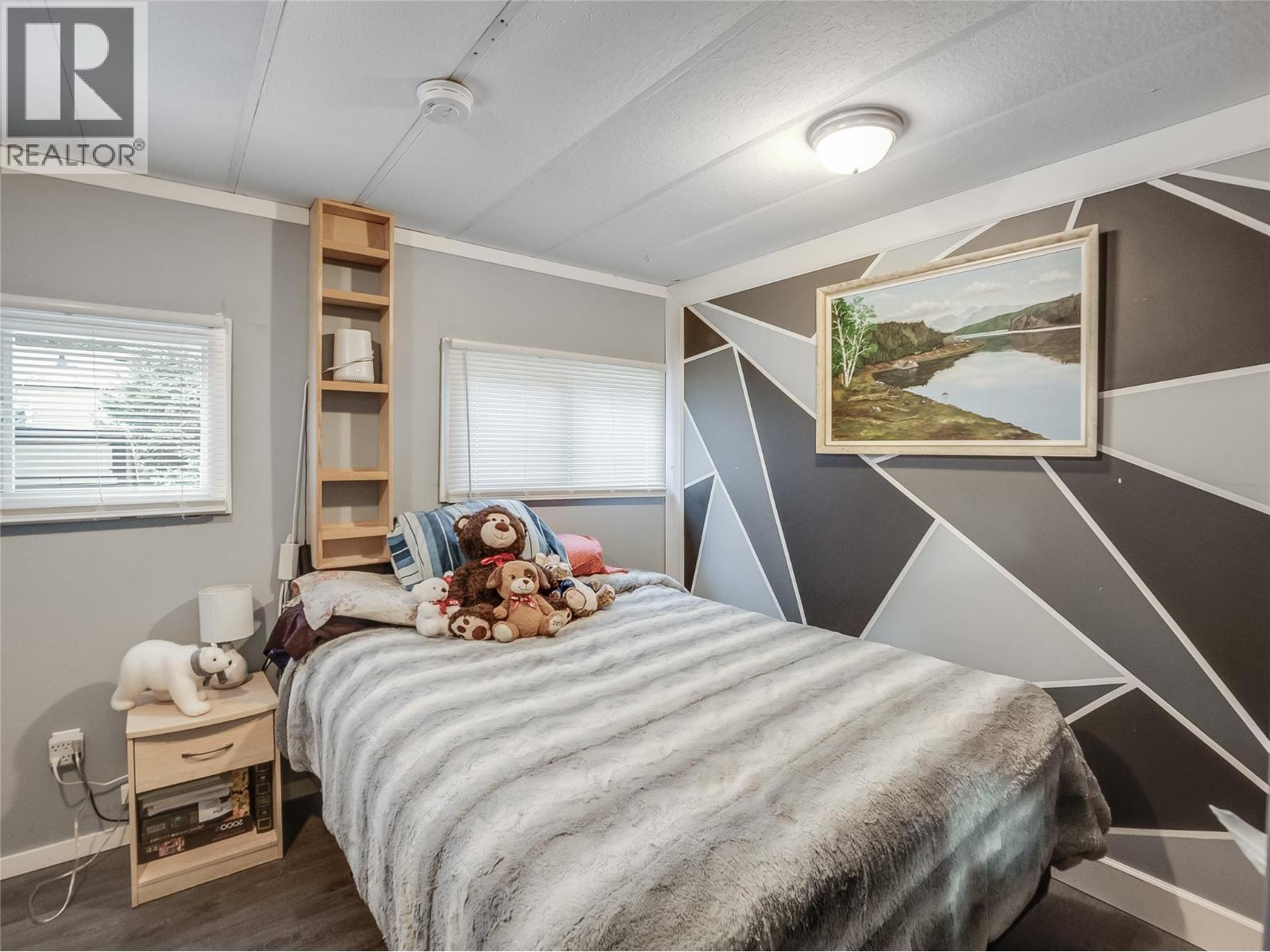 916 AIRPORT Road Unit# 8, Salmo