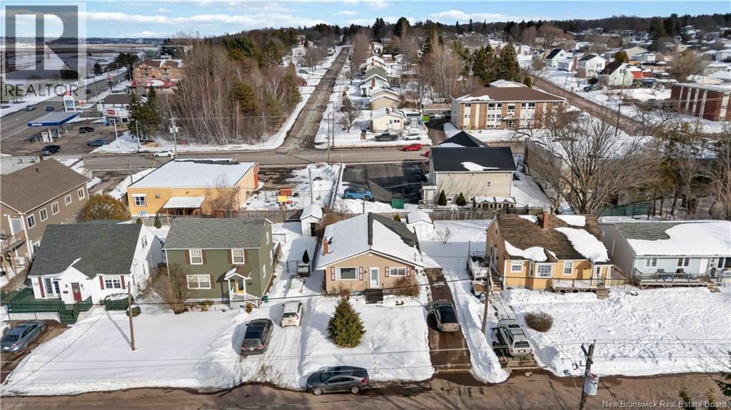 14 Wilmot Avenue - 35