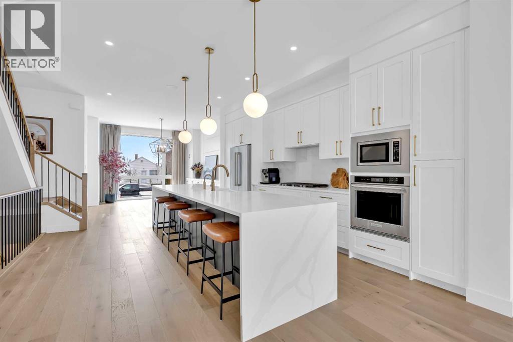 2625 29 Street SW - 12
