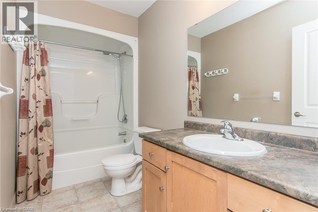 165 DUKE Street E Unit# 211, Kitchener, Ontario, N2H6T8 — Photo 32