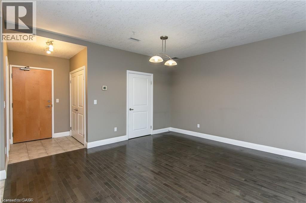 165 DUKE Street E Unit# 211, Kitchener, Ontario, N2H6T8 — Photo 17