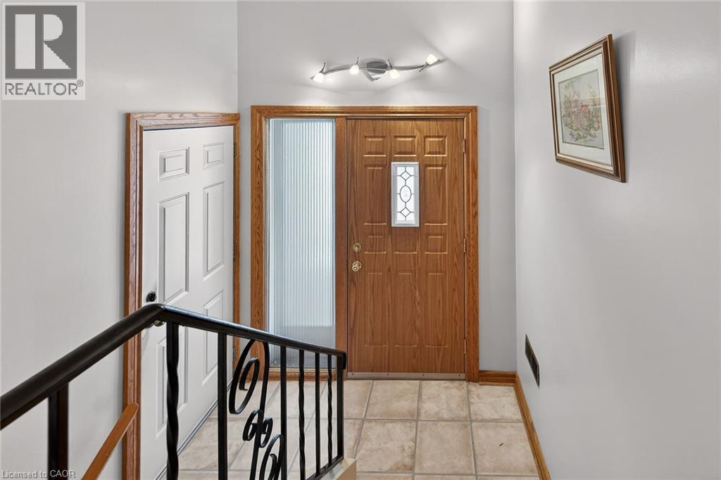 59 CLOKE Court, Hamilton, Ontario, L8T1N4 — Photo 5