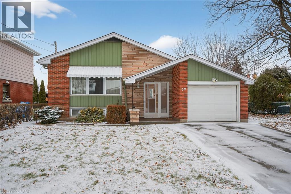 59 CLOKE Court, Hamilton, Ontario, L8T1N4 — Photo 2