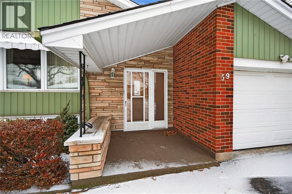 59 CLOKE Court, Hamilton, Ontario, L8T1N4 — Photo 3