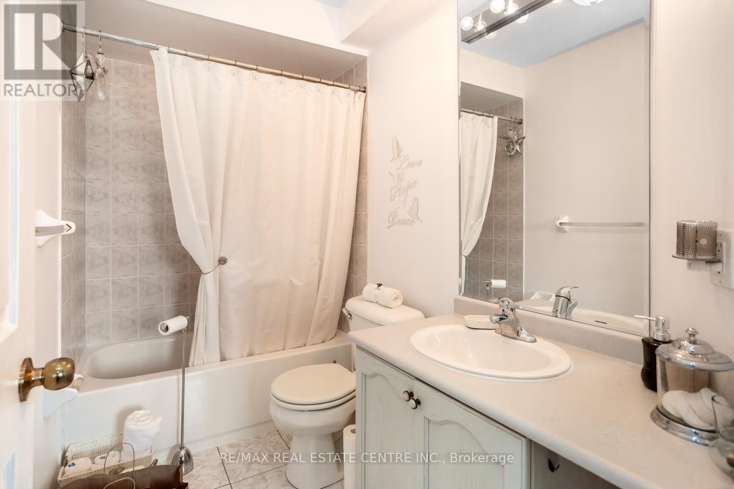 #111 5260 MCFARREN BOULEVARD - 24