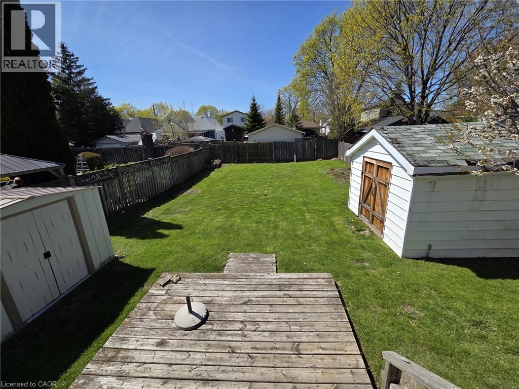 122 EAST 25TH Street, Hamilton, Ontario, L8V3A2 — Photo 12