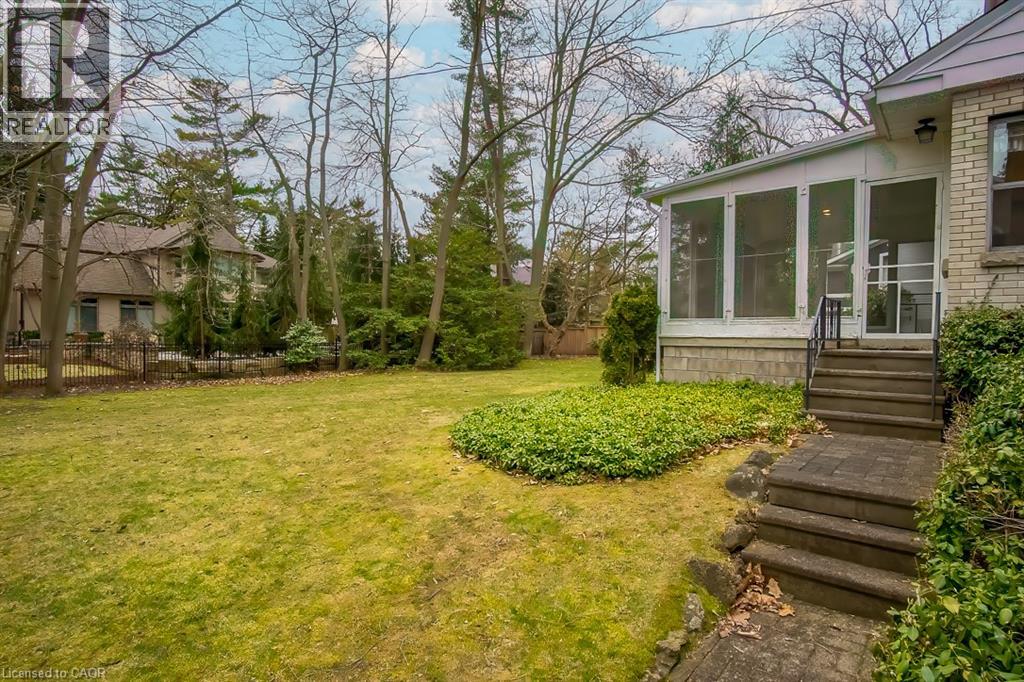 142 BALSAM Drive, Oakville, Ontario, L6J3X5 — Photo 35