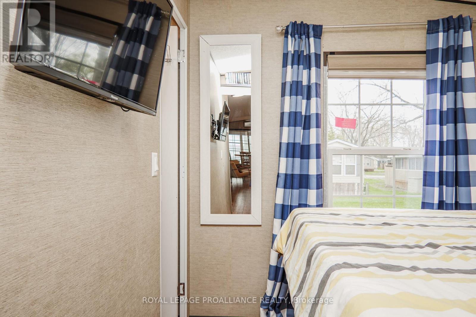 486 COUNTY RD 18 - 19 BEACHVIEW LANE - 31
