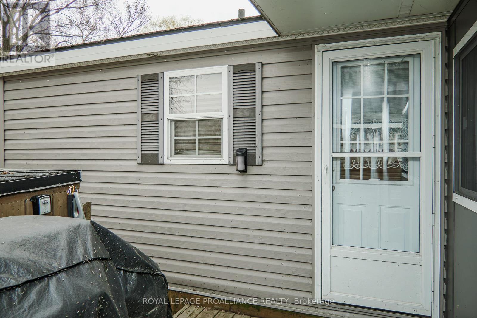 486 COUNTY RD 18 - 19 BEACHVIEW LANE - 36