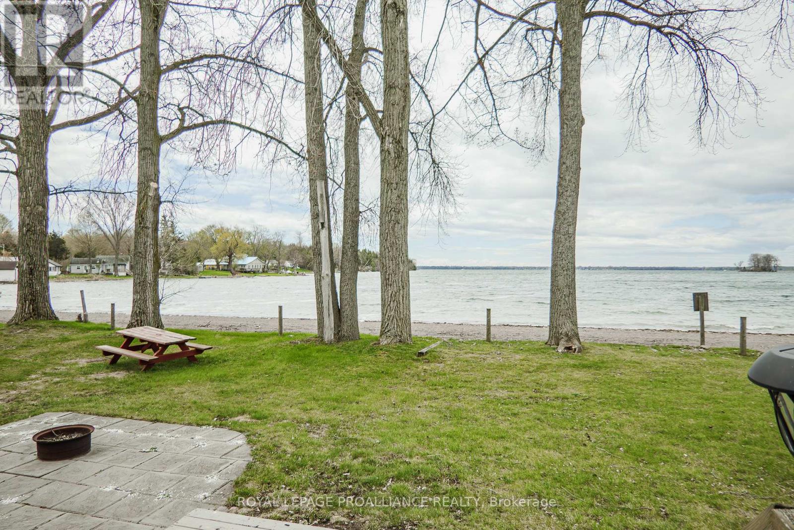 486 COUNTY RD 18 - 19 BEACHVIEW LANE - 40