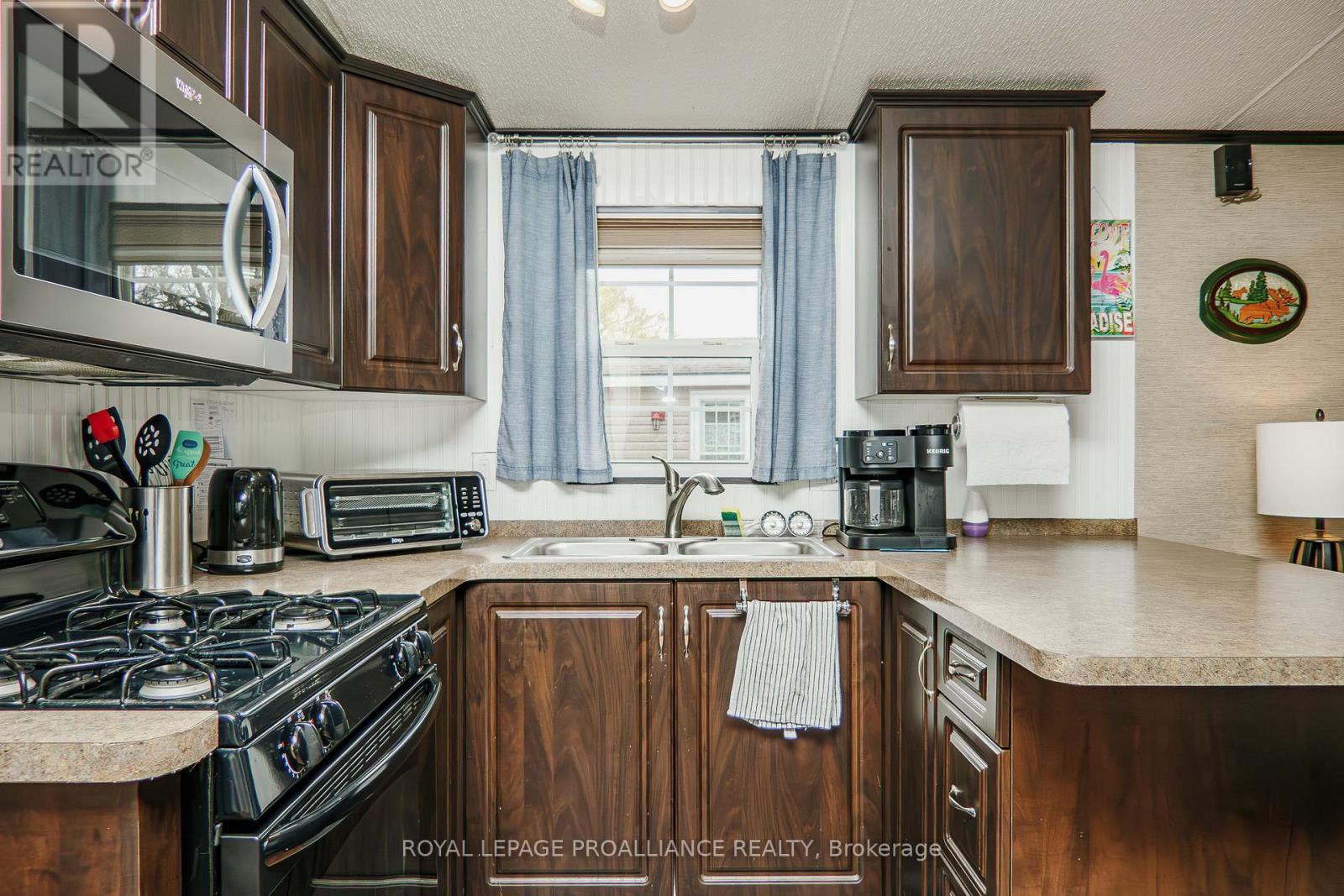 486 COUNTY RD 18 - 19 BEACHVIEW LANE - 7