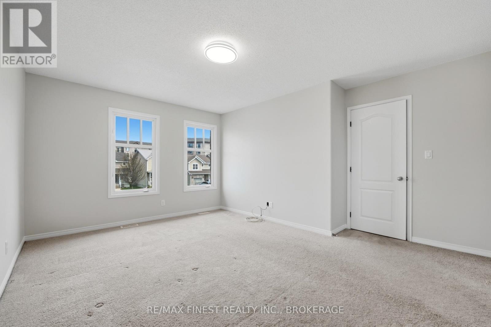 1223 AMANDA COURT - 23