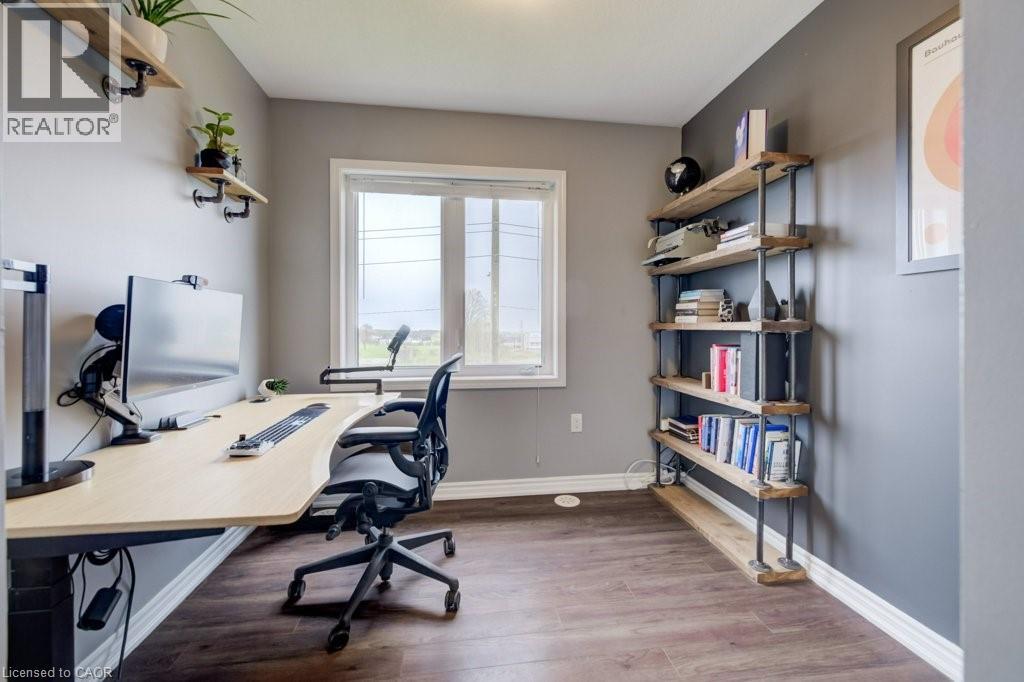 579 GOLDENROD Lane, Kitchener, Ontario, N2R0L7 — Photo 24