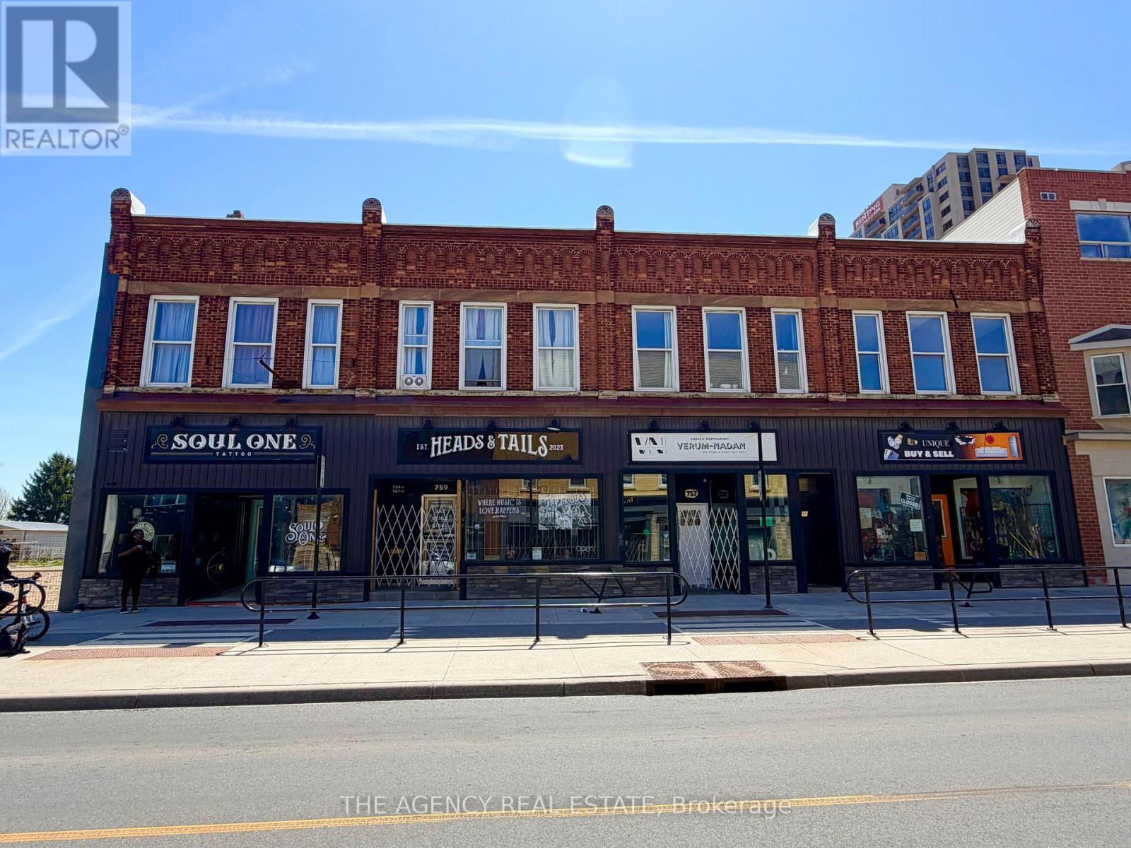 761 DUNDAS STREET - 1