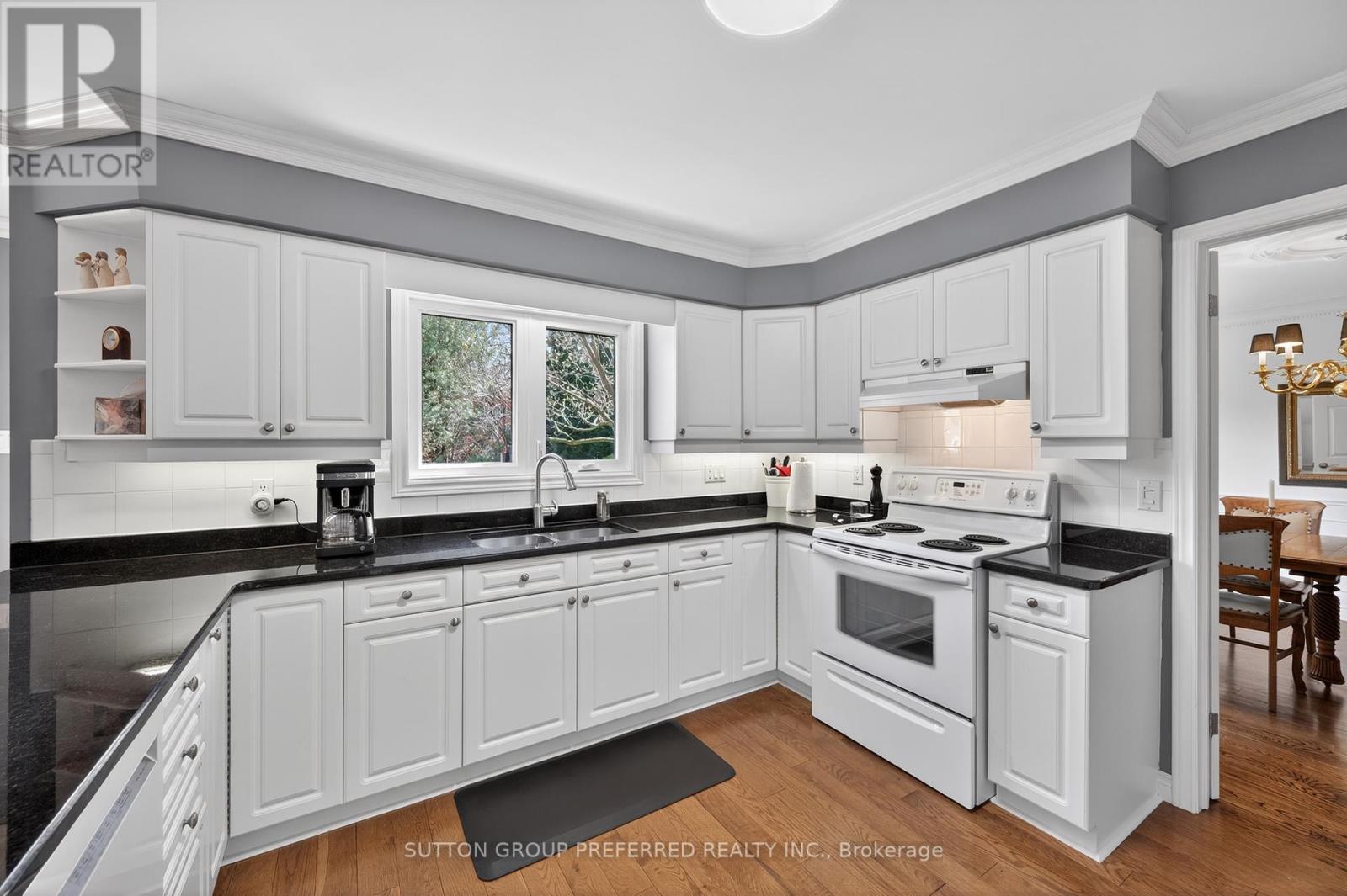 62 CARRIAGE HILL DRIVE - 21