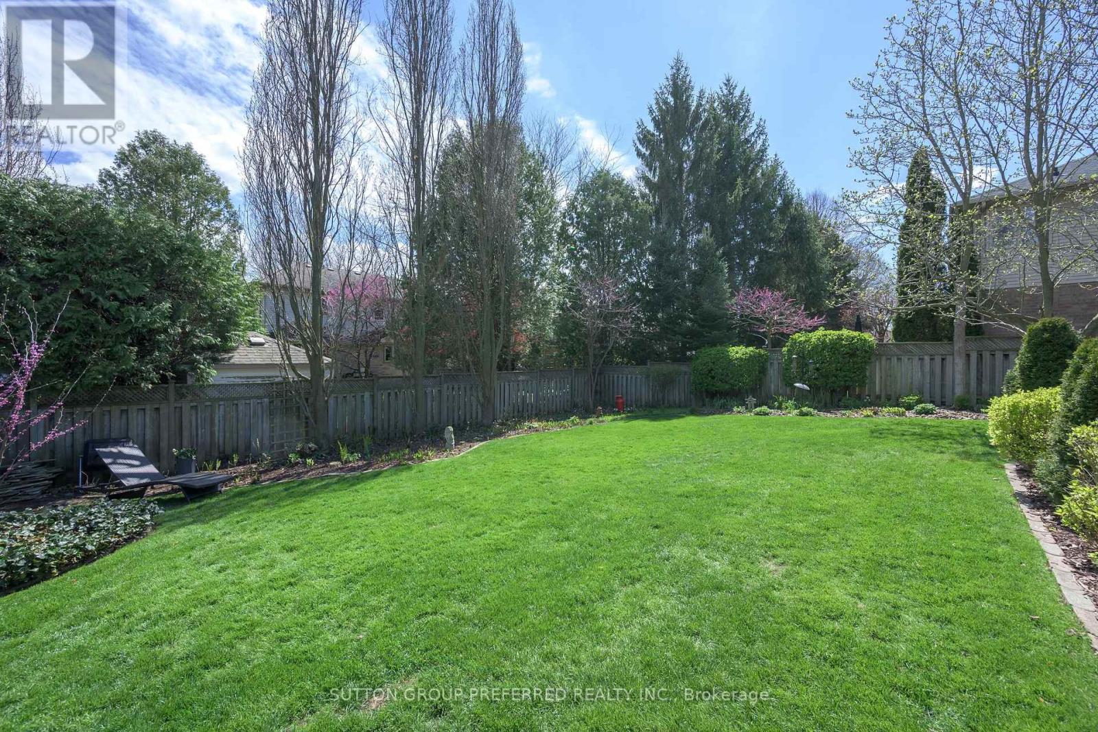 62 CARRIAGE HILL DRIVE - 6