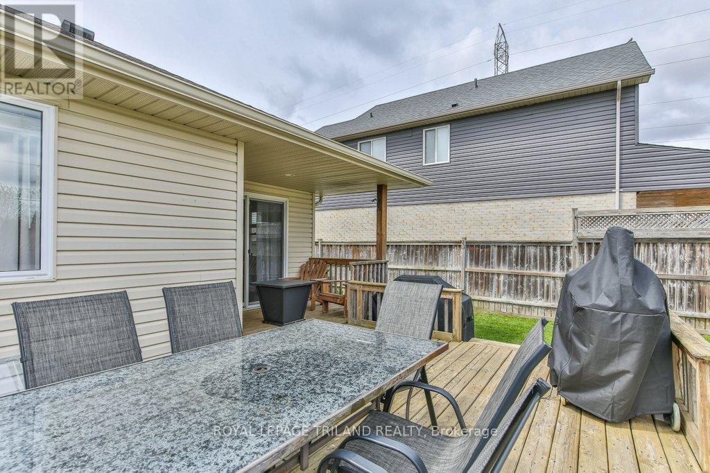 9 BROOKSIDE DRIVE - 36
