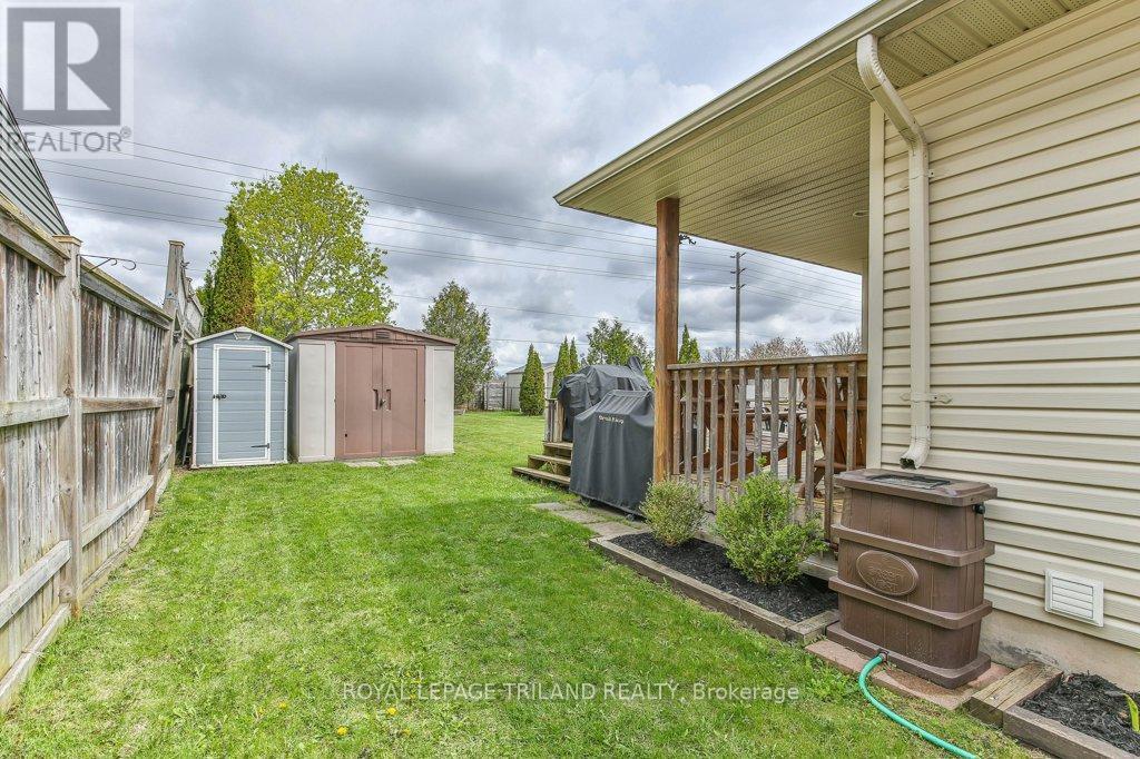 9 BROOKSIDE DRIVE - 39