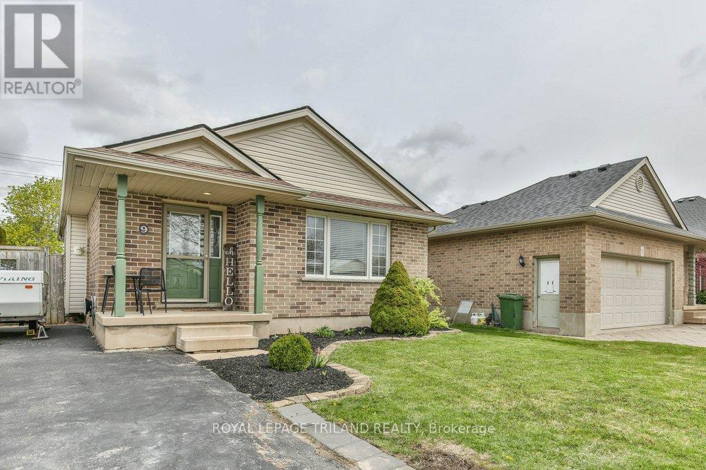 9 BROOKSIDE DRIVE - 4