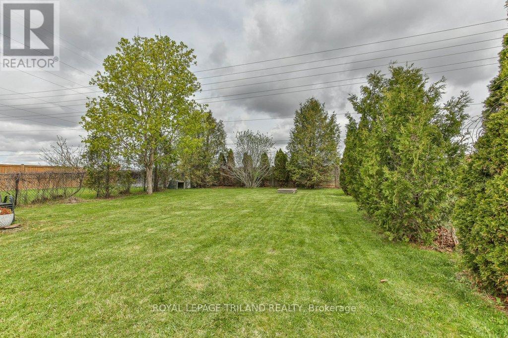 9 BROOKSIDE DRIVE - 41