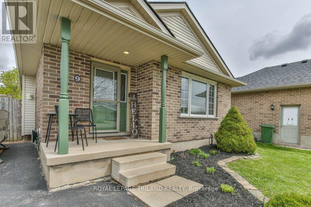 9 BROOKSIDE DRIVE - 6