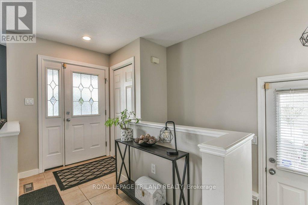 9 BROOKSIDE DRIVE - 8