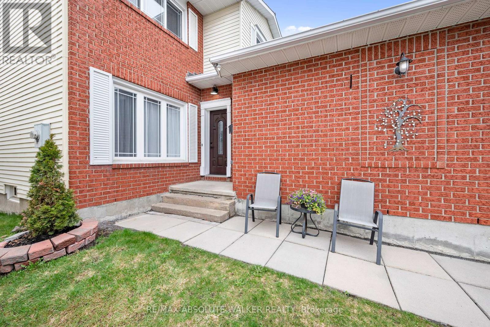 2061 LEGRAND CRESCENT - 2